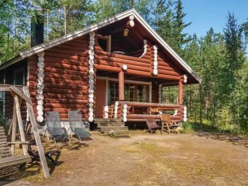 Luumaki House | Holiday Home Pastin mökki by Interhome