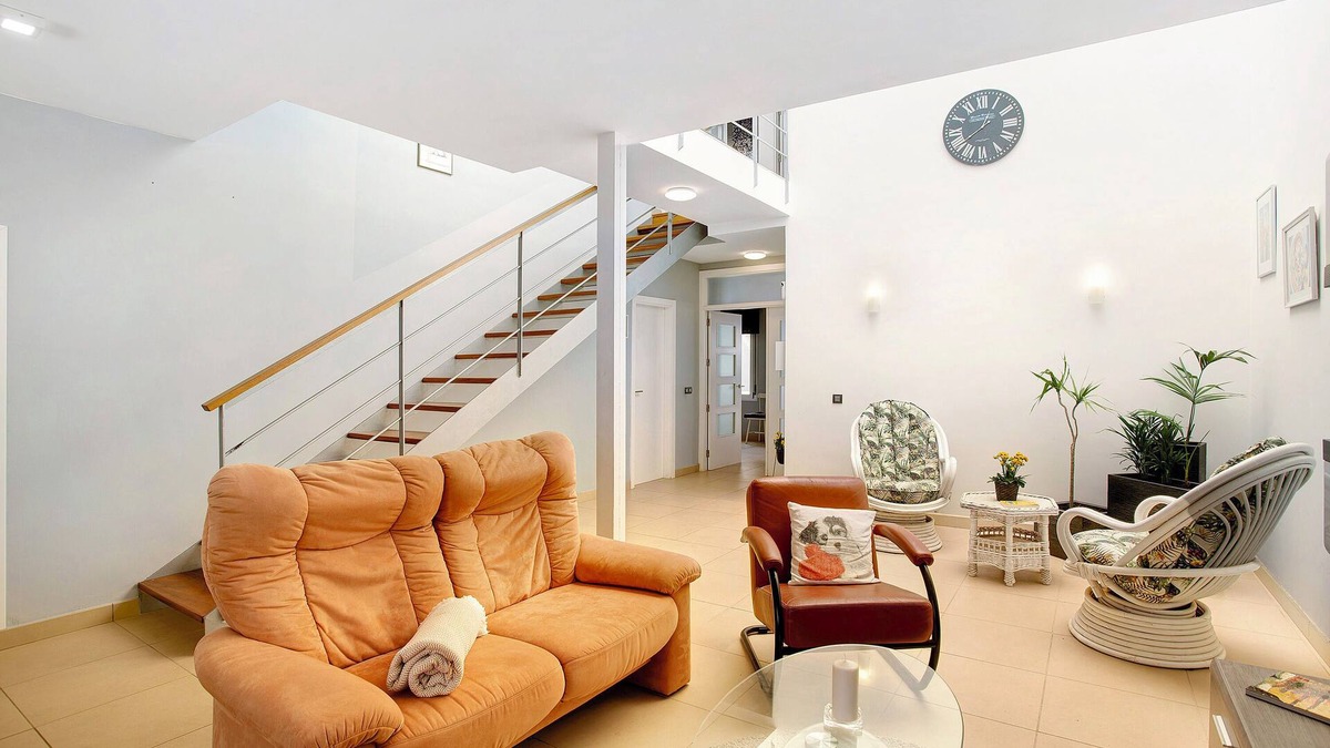 Pozo Izquierda House | Holiday Home 'Pozo Canary' with Private Terrace, Wi-Fi and Air Conditioning