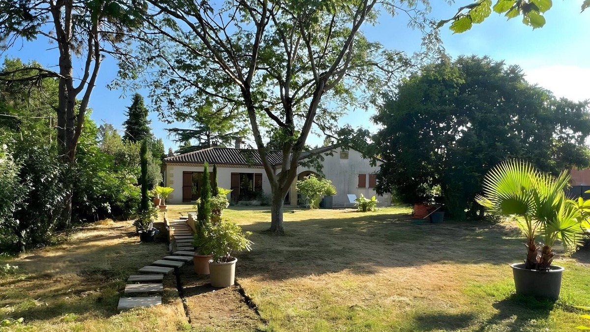 Bergerac House | Holiday Home Rive Gauche near Bergerac