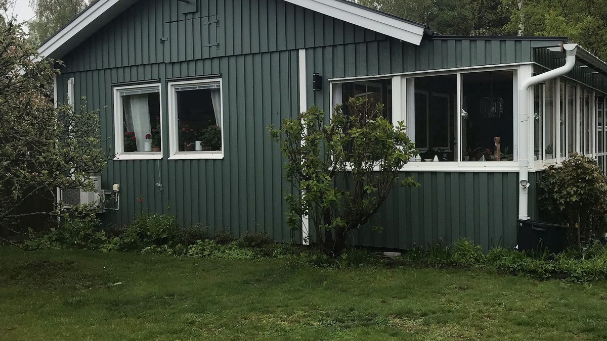 Stora Fro House | Holiday home Sandbergen - Summerhouse near beach - up to 14 guests.