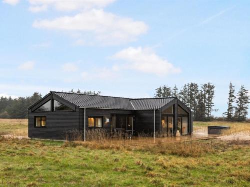 Skallerup Klit House | Holiday Home Sasja - 1-5km from the sea by Interhome