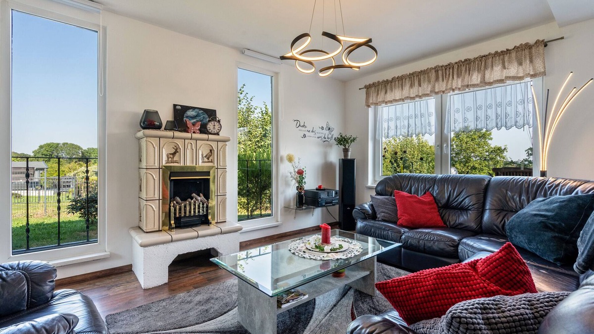Lichtenwalde House | Holiday Home 'Sonja' with Private Terrace, Wi-Fi and Air Conditioning