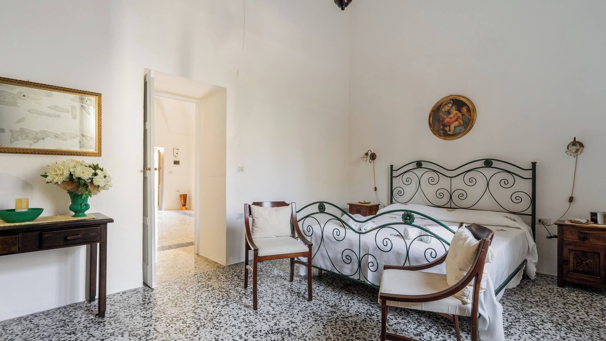 Poggiardo House | Holiday Home "Stella di Domenica" with Private Terrace & A/C