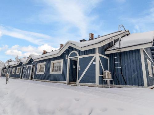 Saariselka House | Holiday Home Teerenpesue e 36 gaissa by Interhome