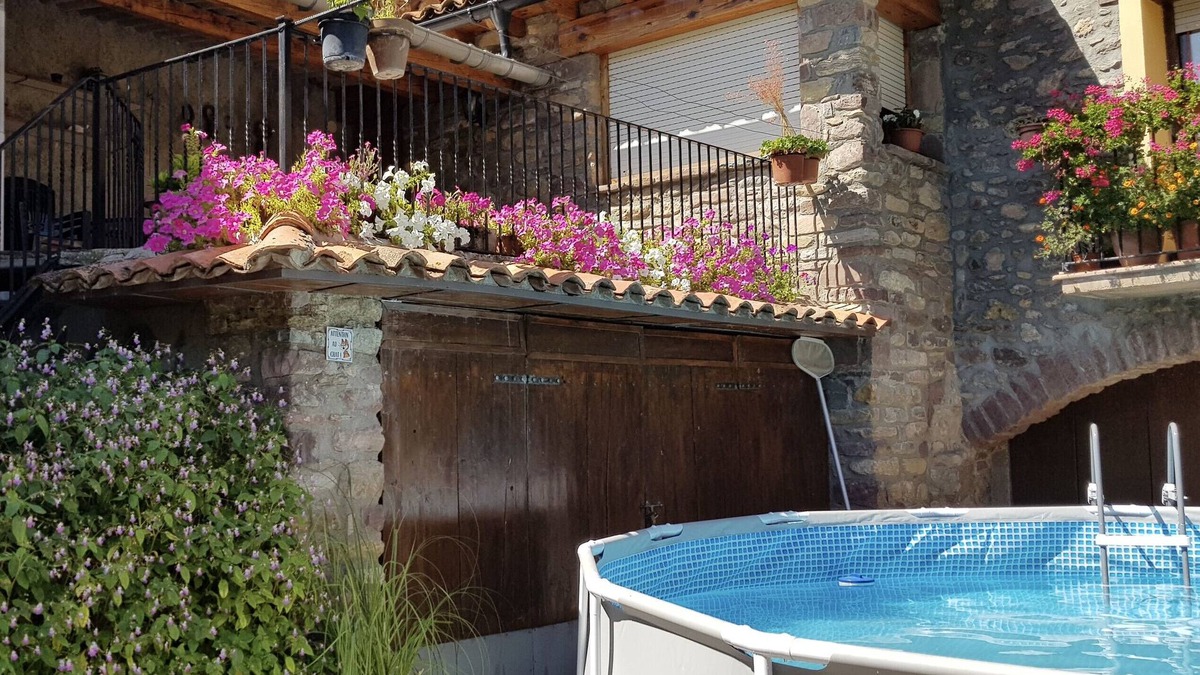 Les Iglesies House | Holiday Home 'Teule 1' with Mountain View, Shared Pool and Wi-Fi