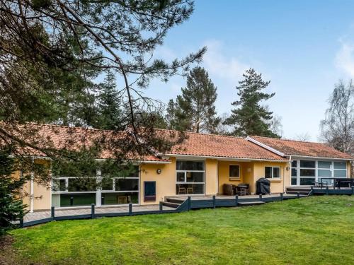 Bøtø By House | Holiday Home Tovi - 600m from the sea by Interhome