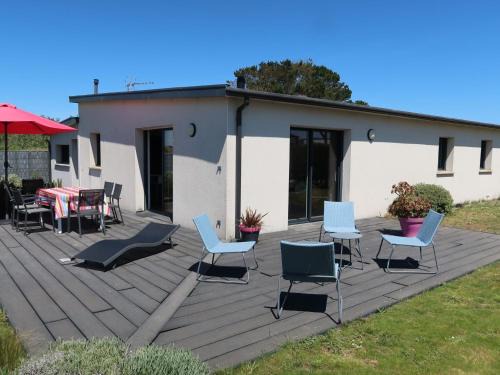 Cleder House | Holiday Home Ty Amiets by Interhome