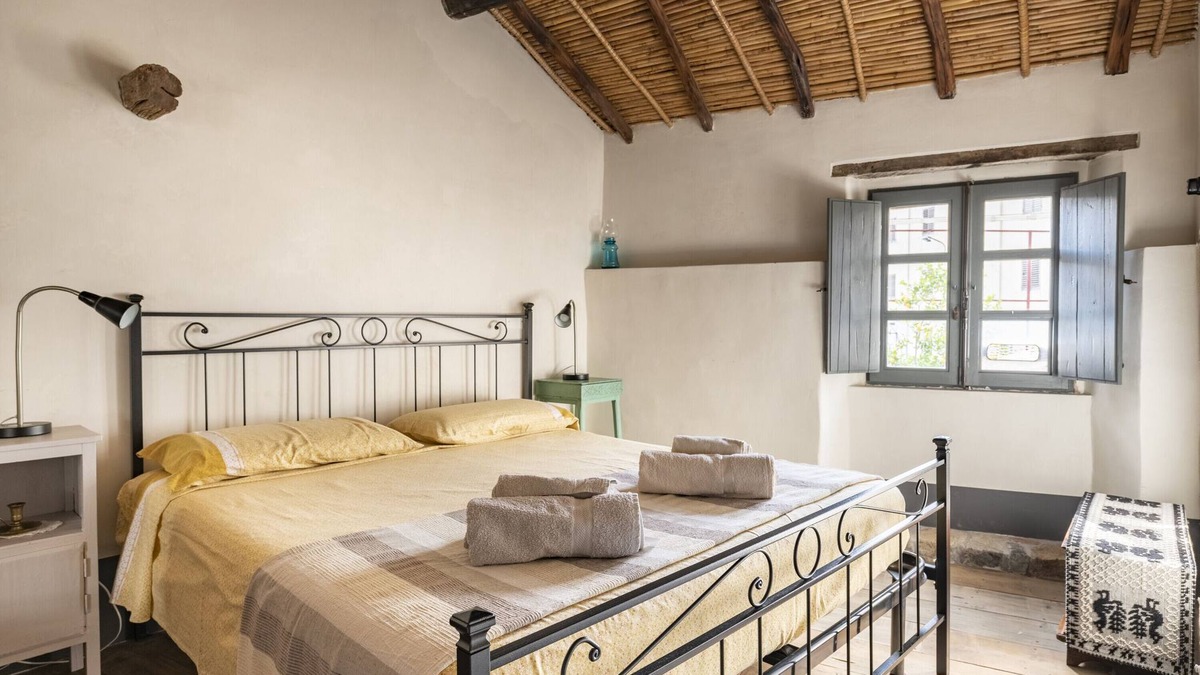 Bari Sardo House | Holiday Home "Un Gioiello in Centro Storico" with Private Garden & Wi-Fi