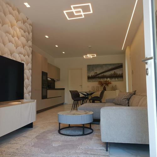 Varese House | Holiday home Varese