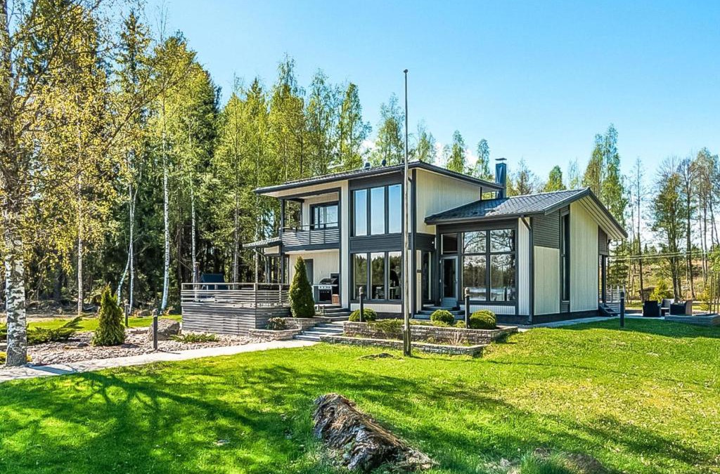 Pori House | Holiday Home Villa kaivopuisto by Interhome