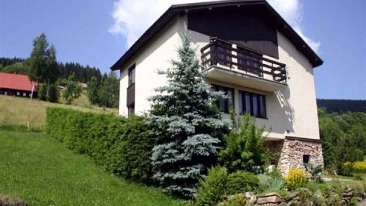 Velka Upa House | Holiday home with garden barbecue directly at hiking trails