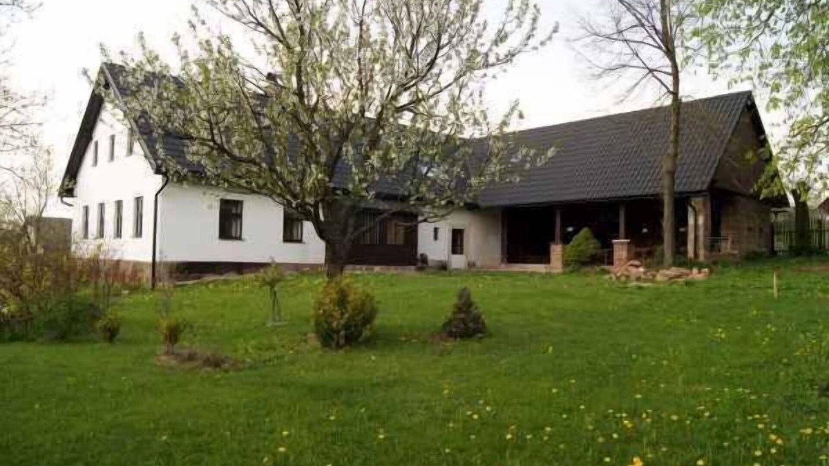Vitezna House | Holiday home with a wine cellar