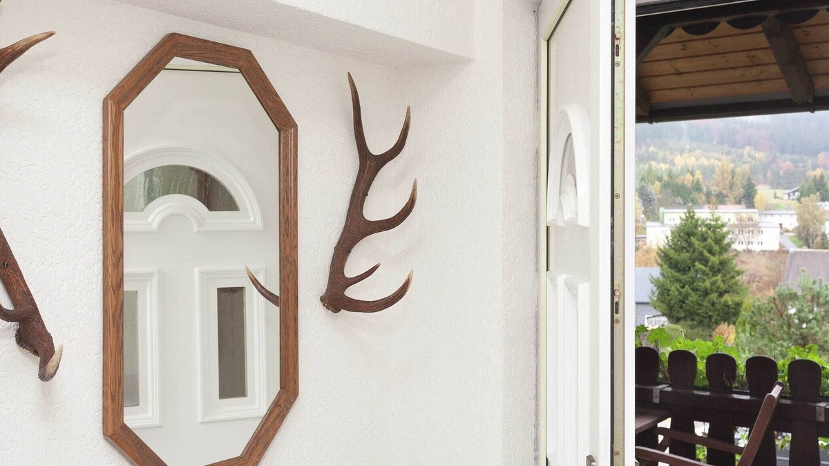 Altenfeld House | Holiday home with garden