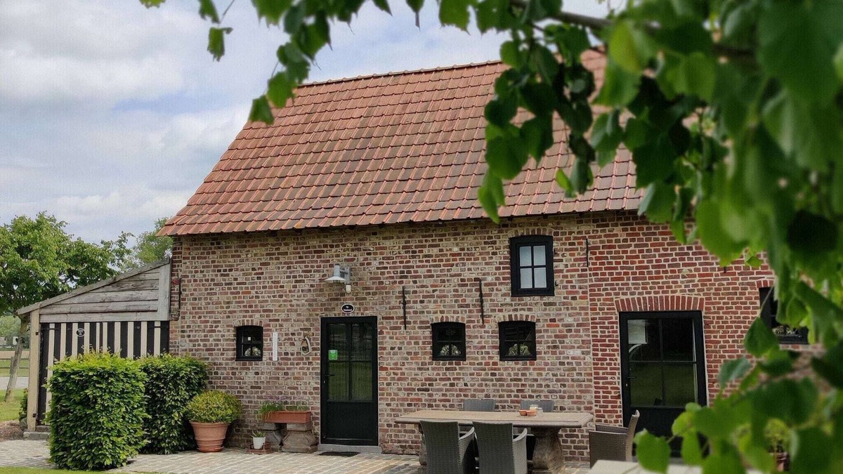 Pittem Other | Holiday home with garden