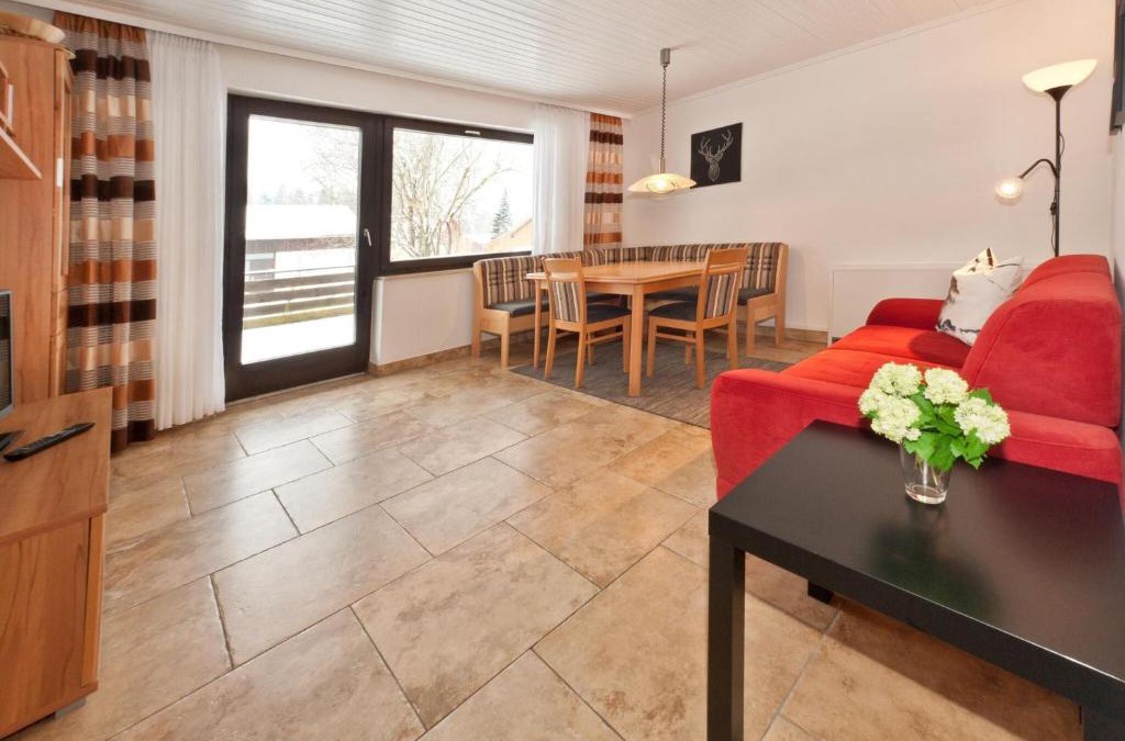 Reichenbach House | Holiday Home with Garden and Terrace