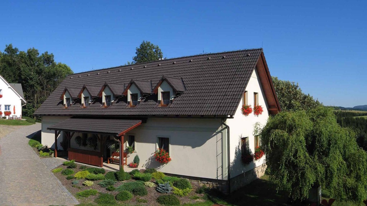 Police nad Metuji House | Holiday home with large lounge near Adrspach rocks