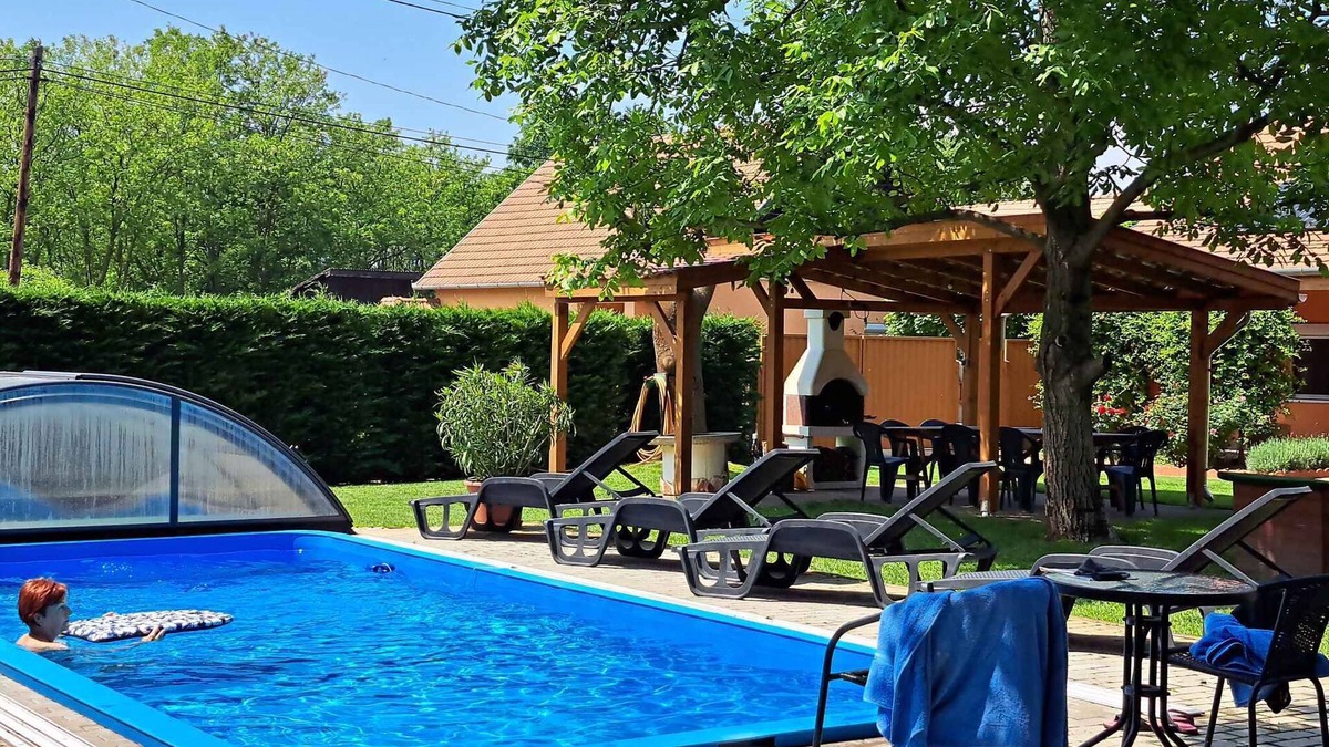 Tiszafured House | Holiday home with outdoor pool, whirlpool and sauna