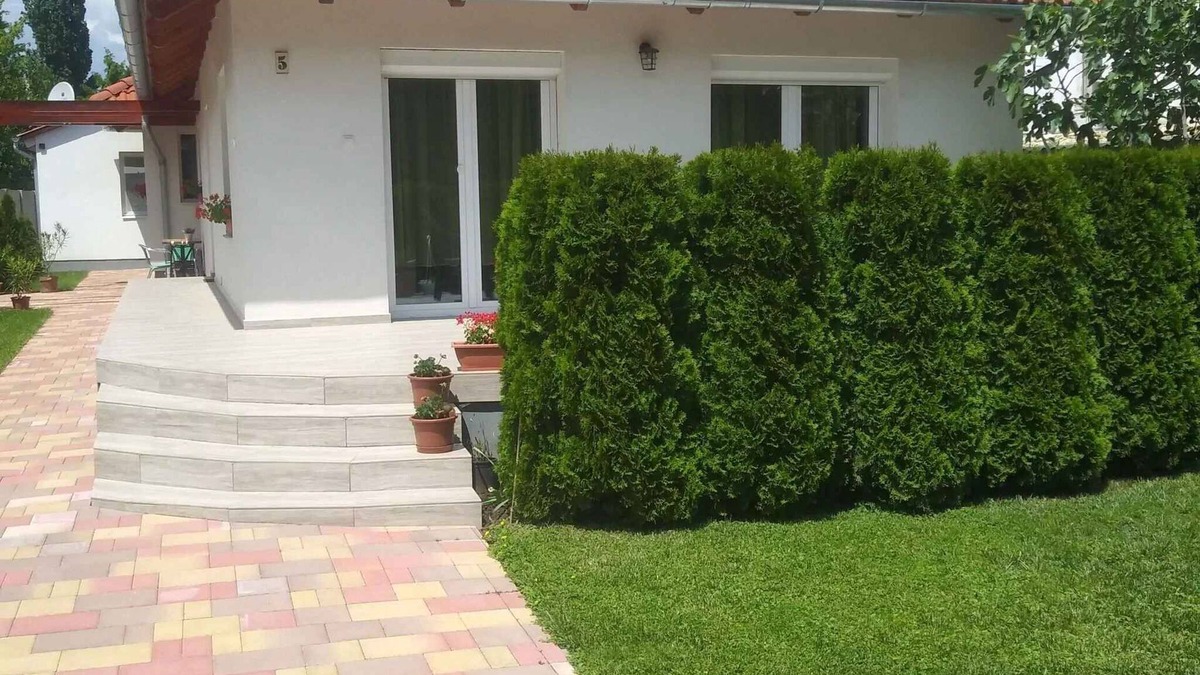 Keszthely House | Holiday home with wifi and nice garden