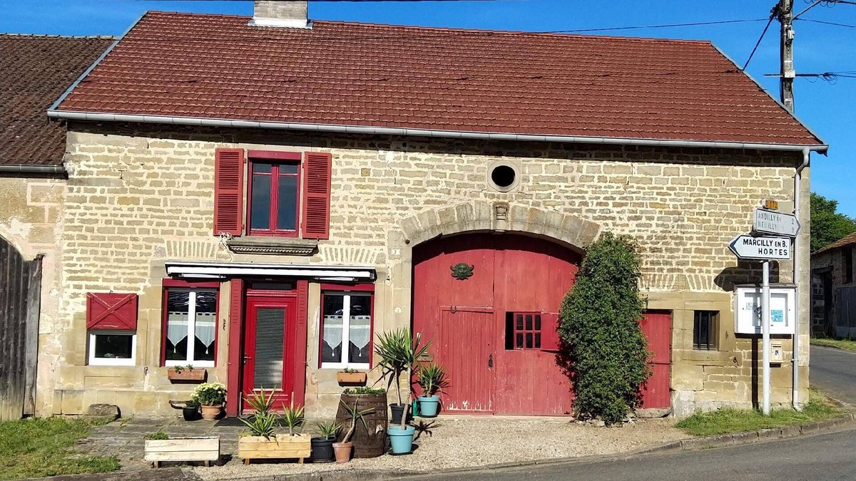 Celles-en-Bassigny House | Holiday house Celles en Bassigny for 1 - 11 persons with 3 bedrooms - Holiday house