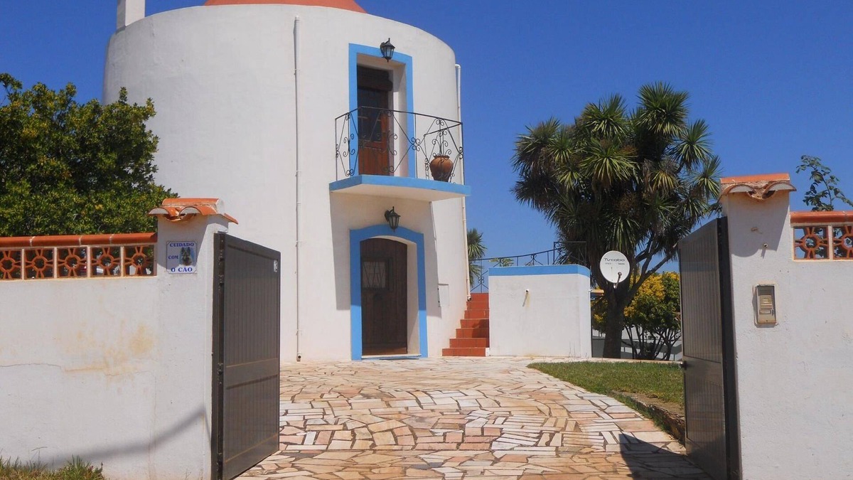 Cercal House | Holiday house Cercal do Alentejo for 1 - 6 persons with 3 bedrooms - Holiday home