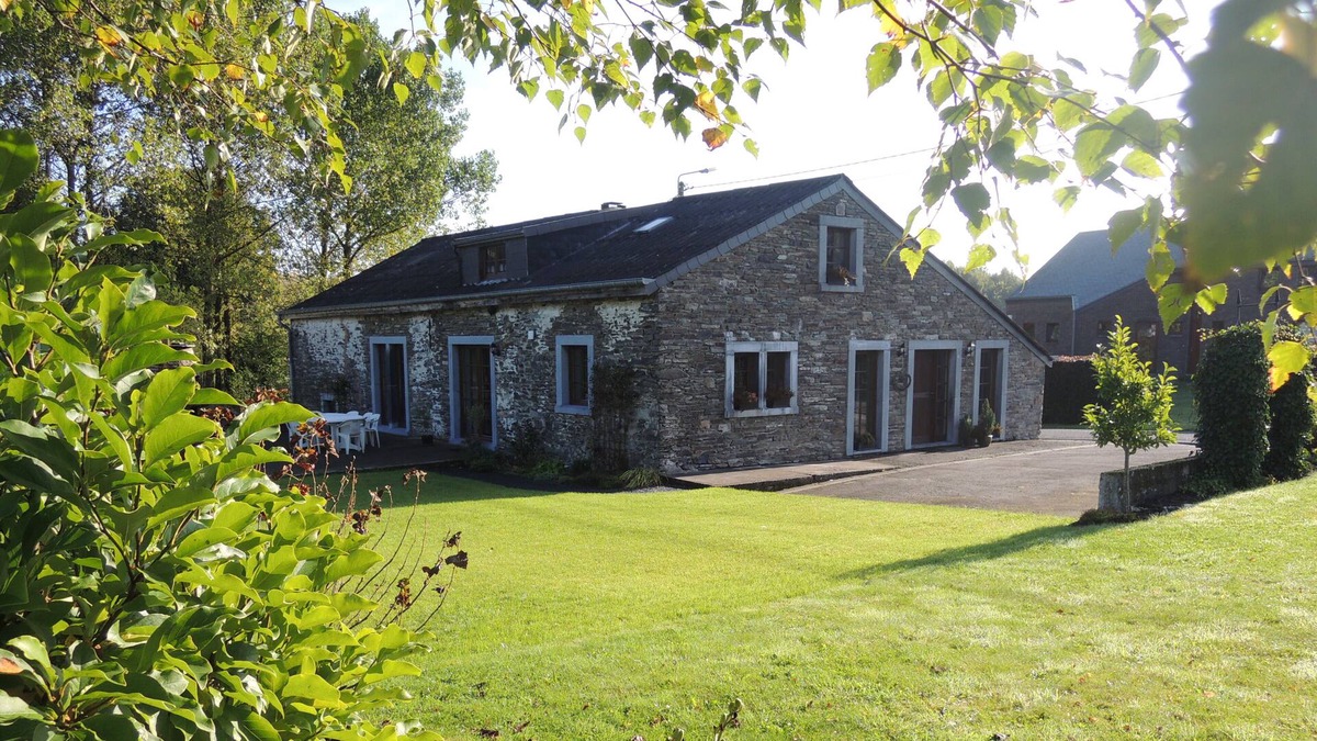 Plainevaux House | Holiday house 10-12 people. all comfort located as close to nature
