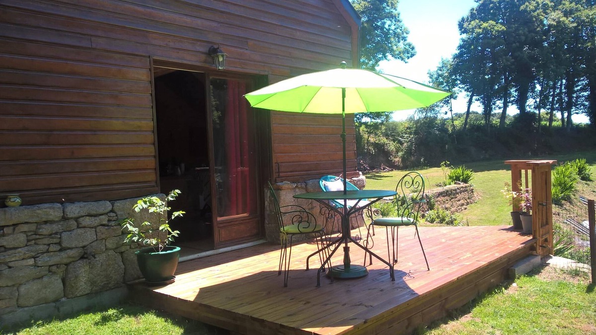 Meslan House | Holiday house 25 minutes from the sea