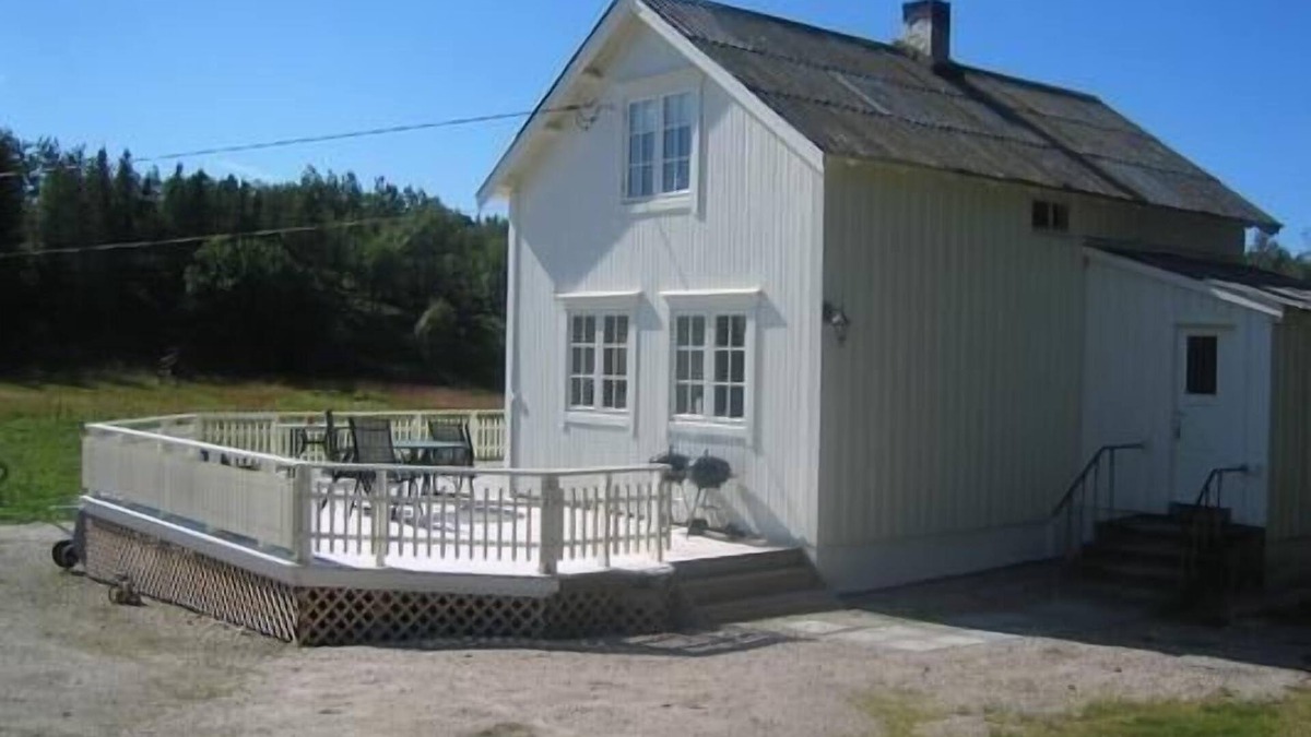 Meloy House | Holiday house Ågskardet for 1 - 7 persons with 4 bedrooms - Holiday home