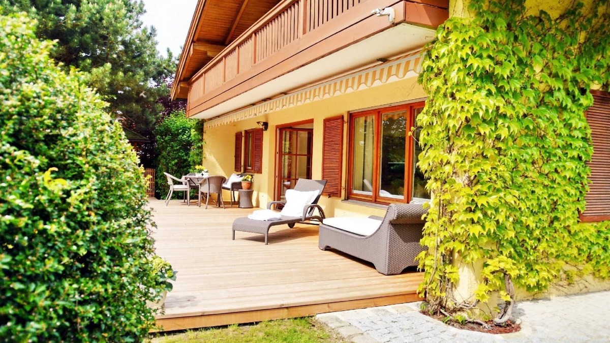 Breitbrunn a. Chiemsee House | Holiday house Breitbrunn for 1 - 8 persons with 4 bedrooms - Holiday house