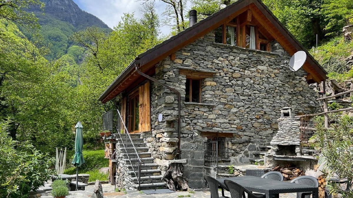 Cavergno House | Holiday house Cavergno for 1 - 4 persons with 1 bedroom - Holiday home