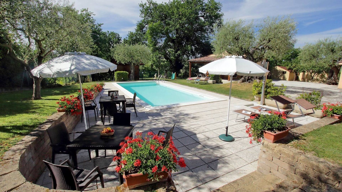 Colle San Valentino House | Holiday house Cingoli for 1 - 8 persons with 3 bedrooms - Holiday home