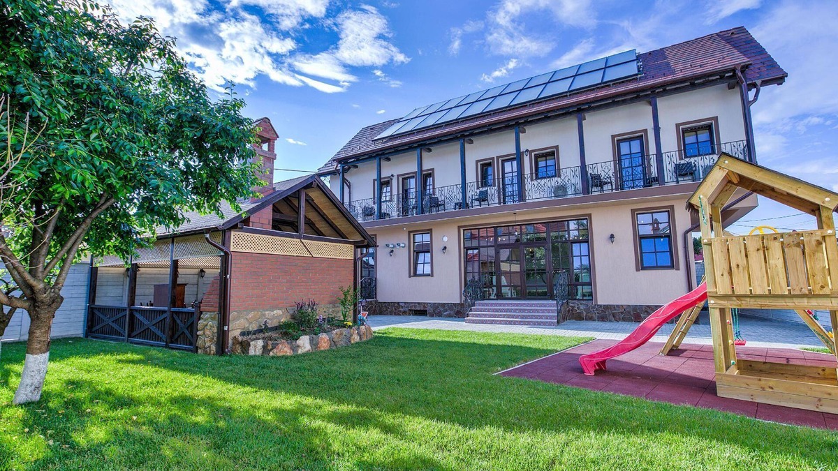 Vladeni House | Holiday house Cristian for 1 - 12 persons with 5 bedrooms - Twin house
