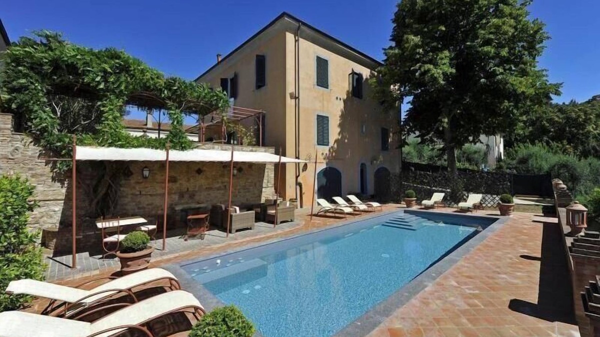 Fabbrica House | Holiday house Fabbrica for 1 - 13 persons with 5 bedrooms - Holiday home