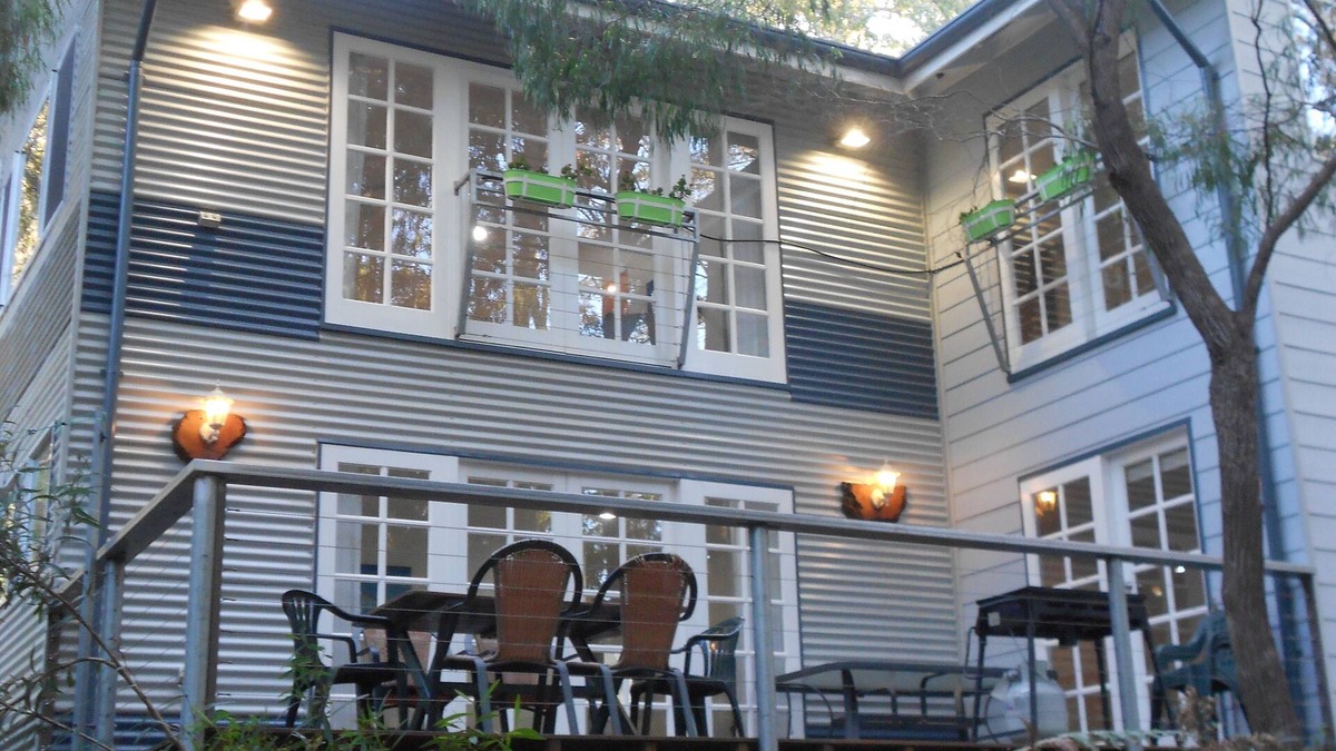 Margaret River House | Holiday House - Forest in the Town