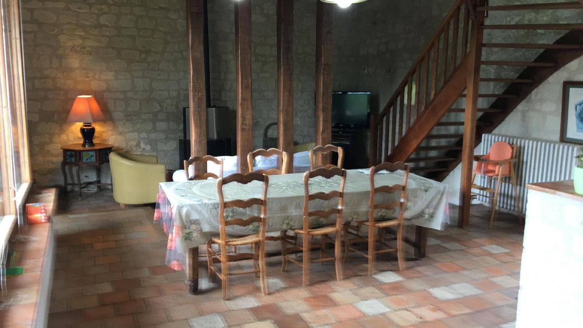 Beaumont-en-Veron House | Holiday house Beaumont en Véron for 1 - 6 persons with 3 bedrooms - Row house