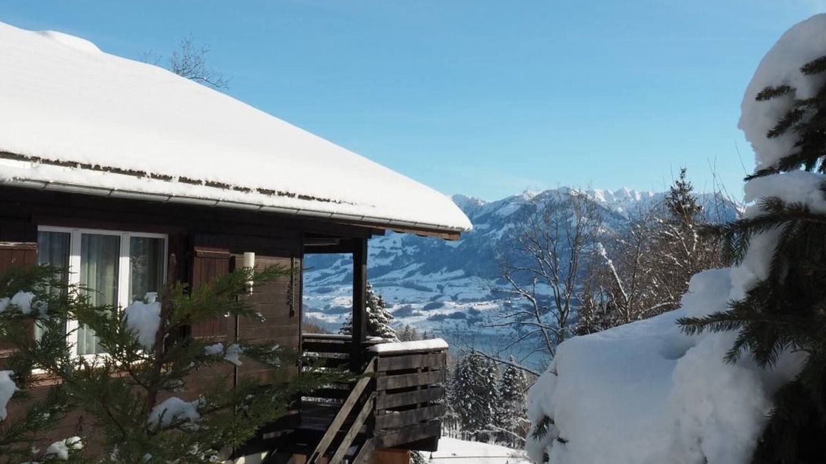 Giswil House | Holiday house Giswil for 1 - 5 persons with 2 bedrooms - Detached holiday house