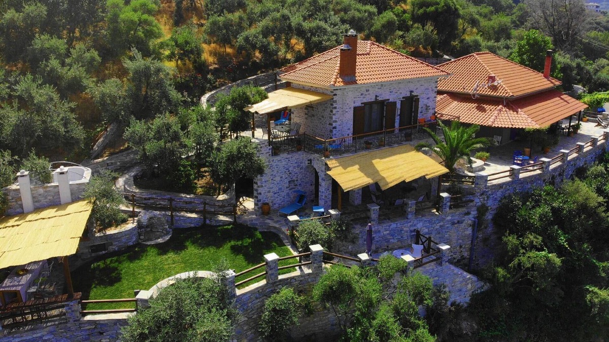 Papa Nero House | Holiday house Agios Ioannis for 1 - 6 persons with 2 bedrooms - Twin house