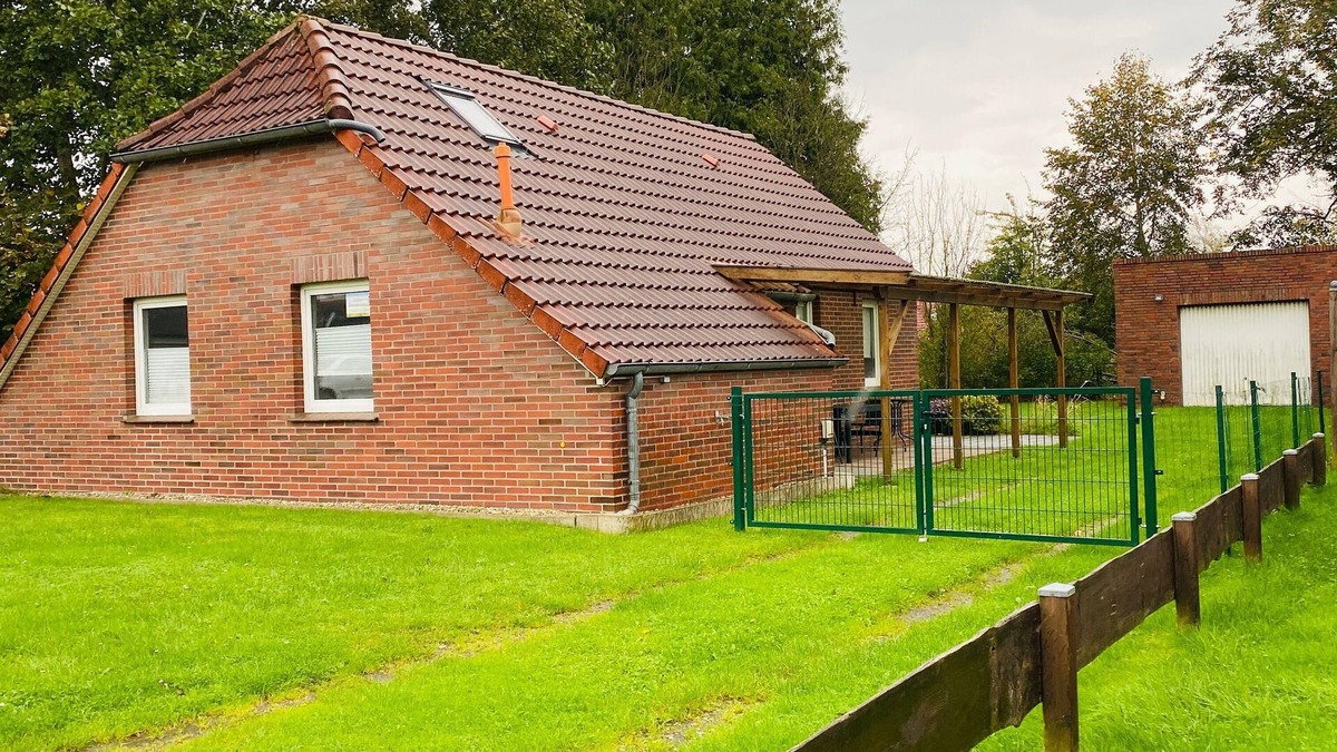 Halbemond House | Holiday house Halbemond for 1 - 4 persons with 2 bedrooms - Holiday home