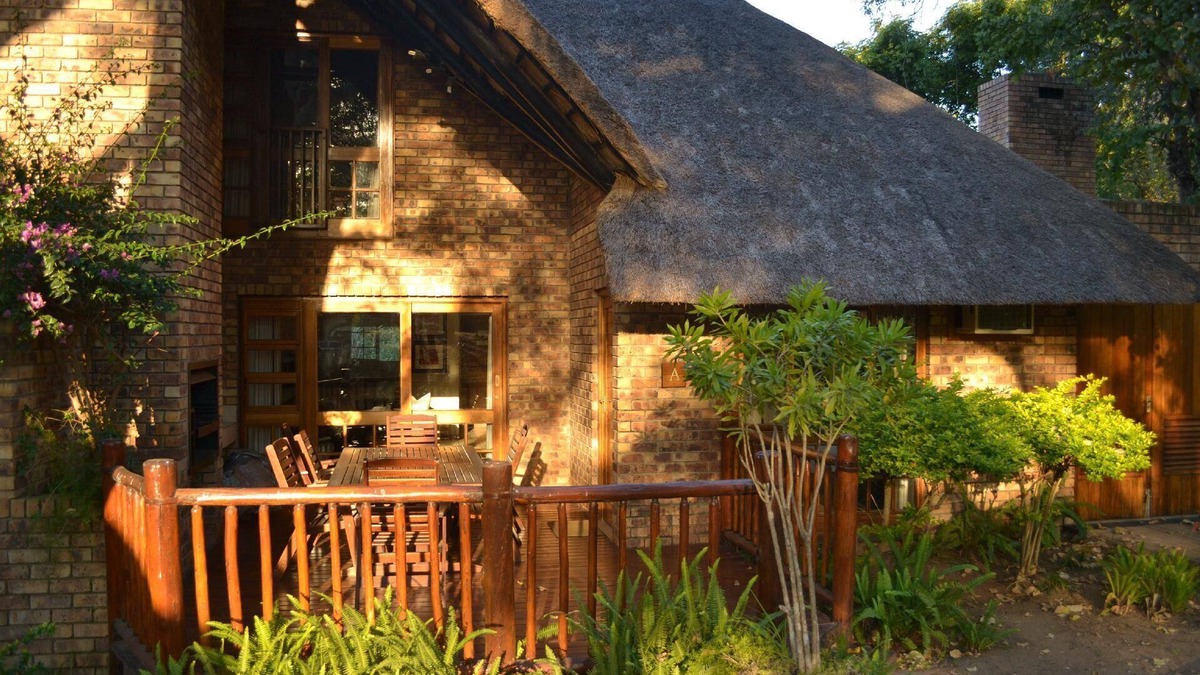 Hazyview House | Holiday house Hazyview for 2 - 6 persons with 3 bedrooms - Twin house