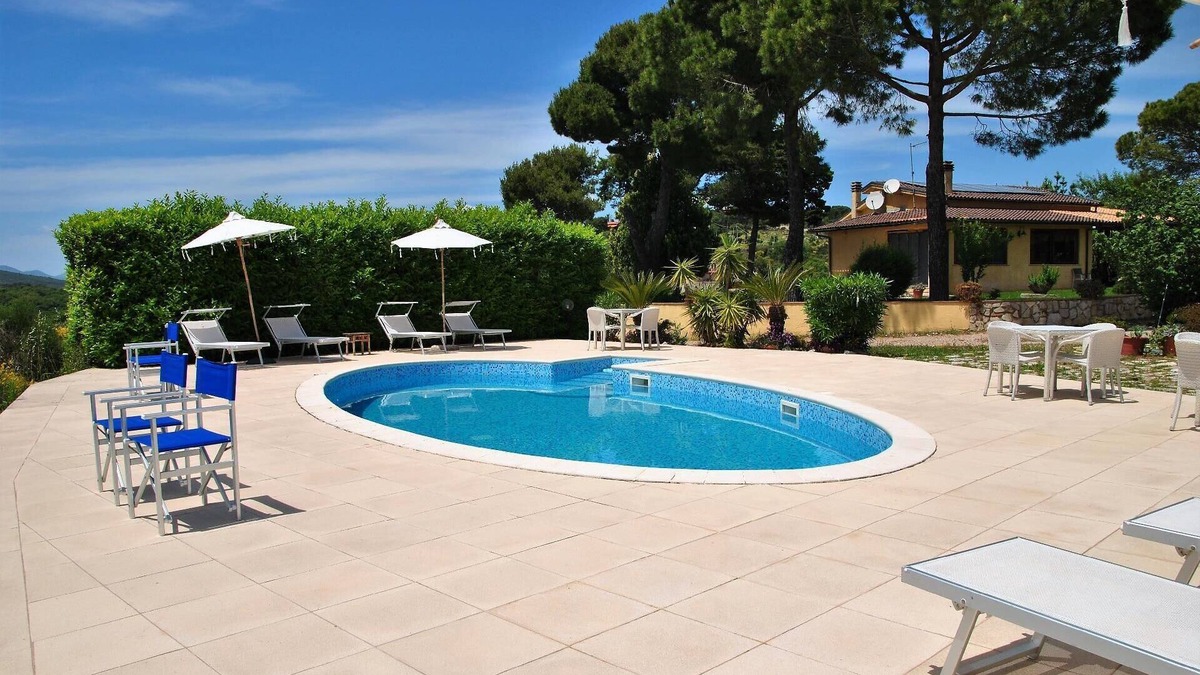 Itri House | Holiday house Itri for 1 - 4 persons with 2 bedrooms - Twin house