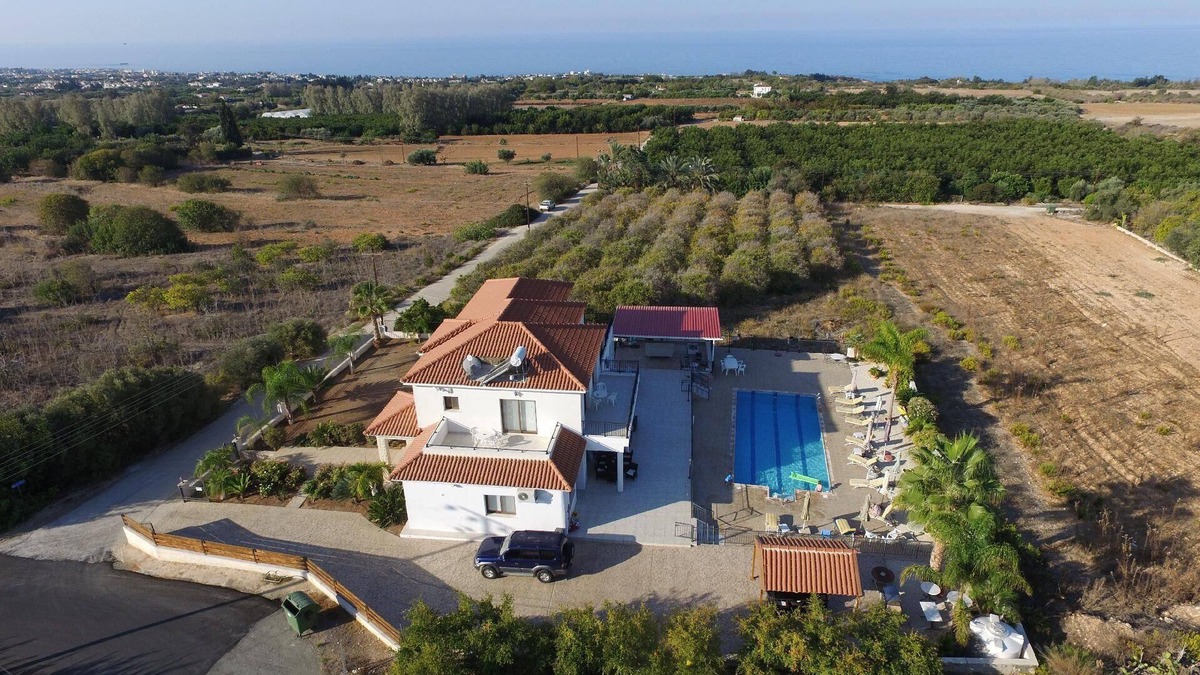Tala House | Holiday house Kissonerga for 1 - 10 persons with 5 bedrooms - Holiday house
