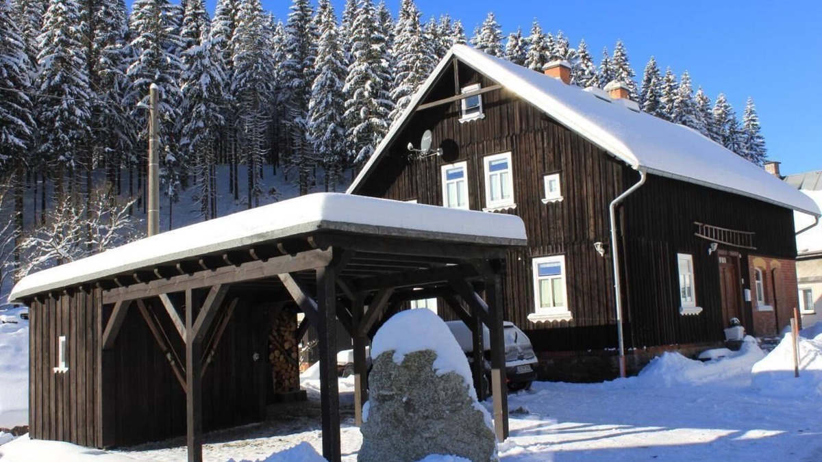 Klingenthal House | Holiday house Klingenthal for 1 - 12 persons with 6 bedrooms - Holiday home