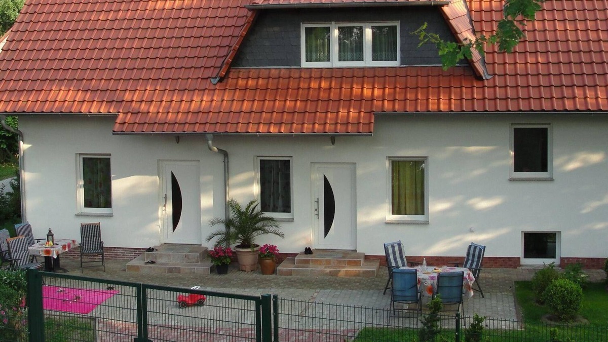 Lubben House | Holiday house Lübben for 2 - 6 persons with 2 bedrooms - Row house