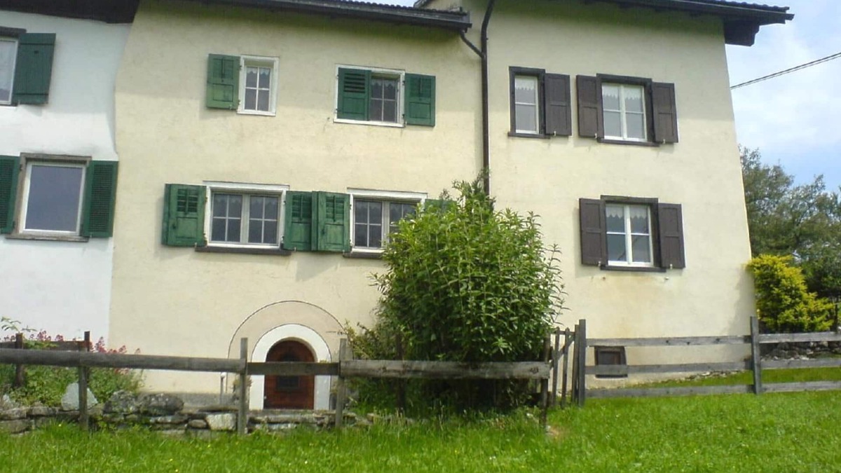 Maienfeld House | Holiday house Maienfeld for 1 - 7 persons with 3 bedrooms - Row house