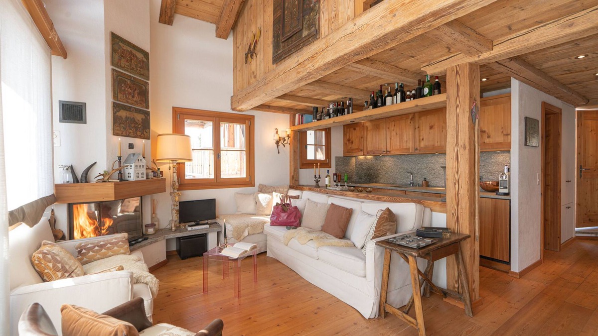 Maloja House | Holiday house Maloja for 1 - 6 persons with 3 bedrooms - Holiday house
