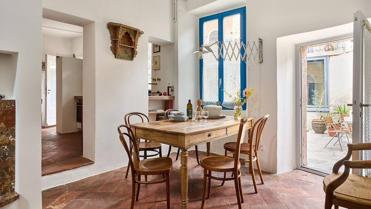 Tremona House | Holiday house Meride for 1 - 5 persons with 2 bedrooms - Historical building