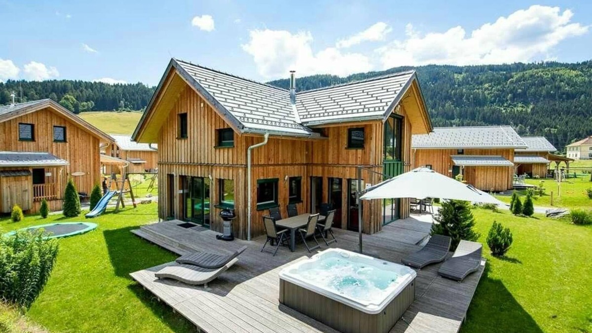 Murau House | Holiday house Murau for 1 - 12 persons with 4 bedrooms - Holiday apartment in one or multi-family ho