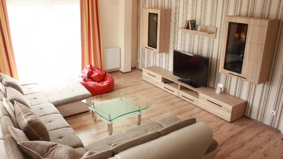Neuendorf House | Holiday house Neuendorf for 1 - 9 persons with 3 bedrooms - Row house