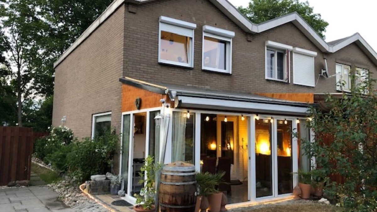 Tegelen House | Holiday house - newly renovated - lovingly furnished with terrace and garden