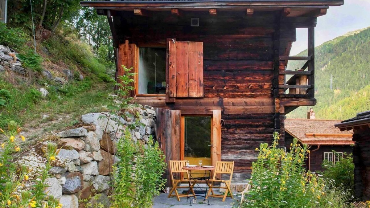 Niederwald Ski Chalet | Holiday house Niederwald for 1 - 2 persons with 1 bedroom - Farmhouse