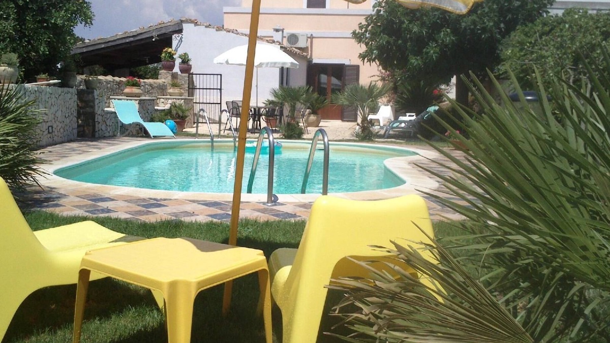 Tresauro House | Holiday house Ragusa (Stadt) for 1 - 6 persons with 3 bedrooms - Holiday home